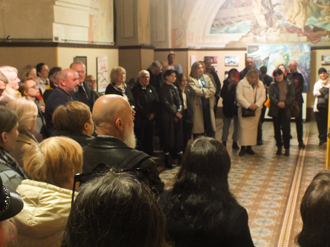 Фото з виставки