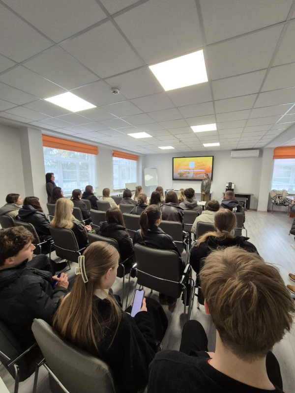 Фото з відвідин компанії