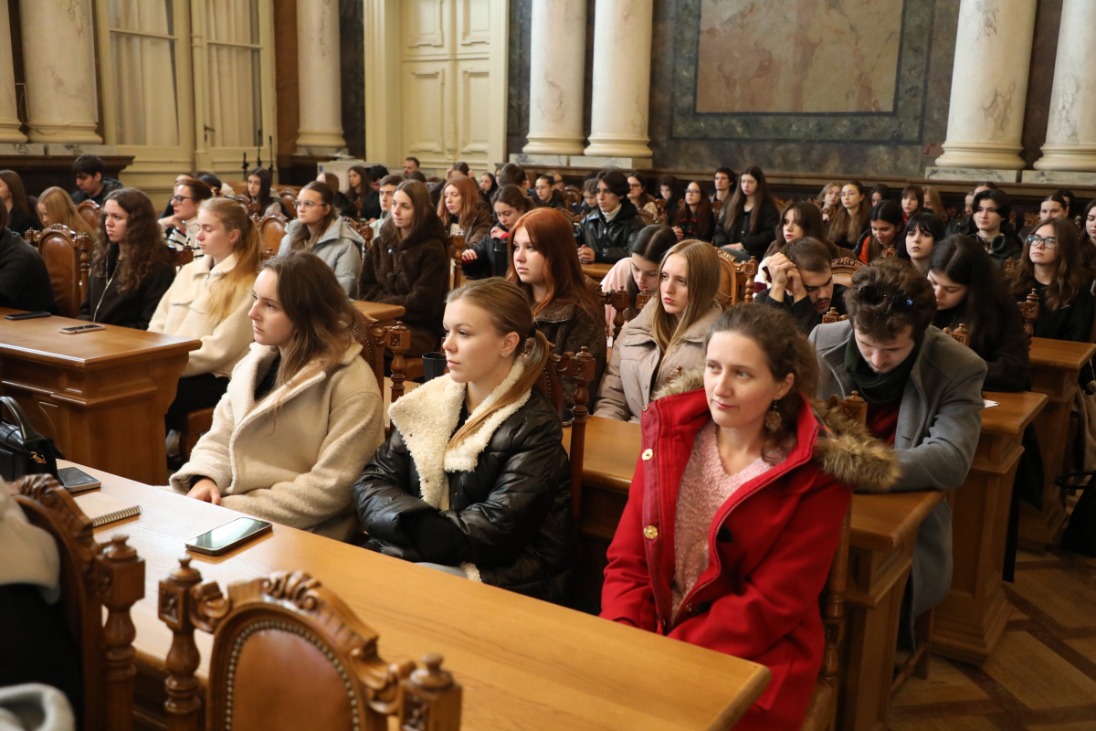 Фото з лекції