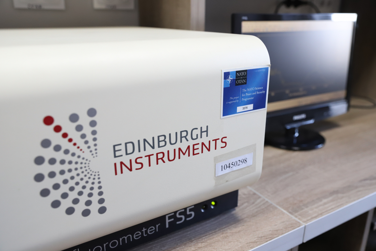 Фото з відкриття лабораторії