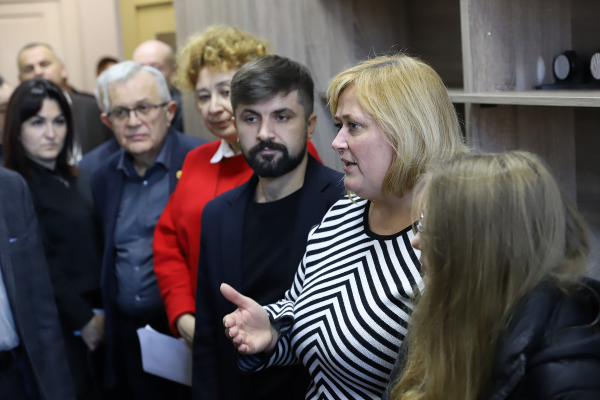 Фото з відкриття лабораторії