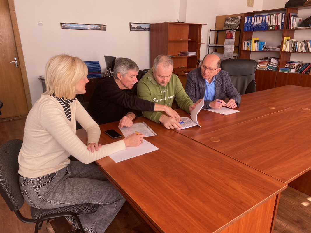 Фото із зустрічі на кафедрі МТ