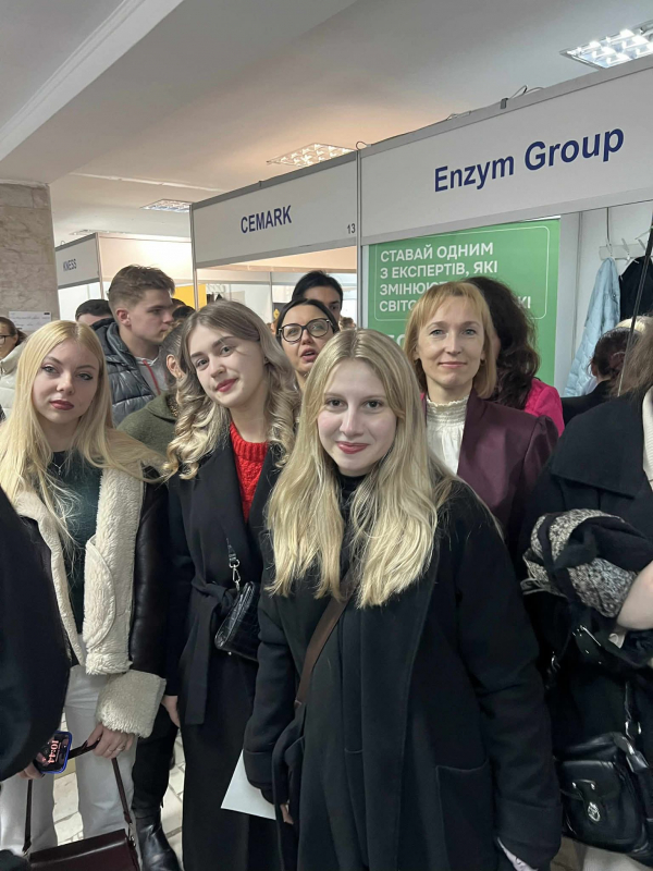 Фото з Ярмарку кар’єри