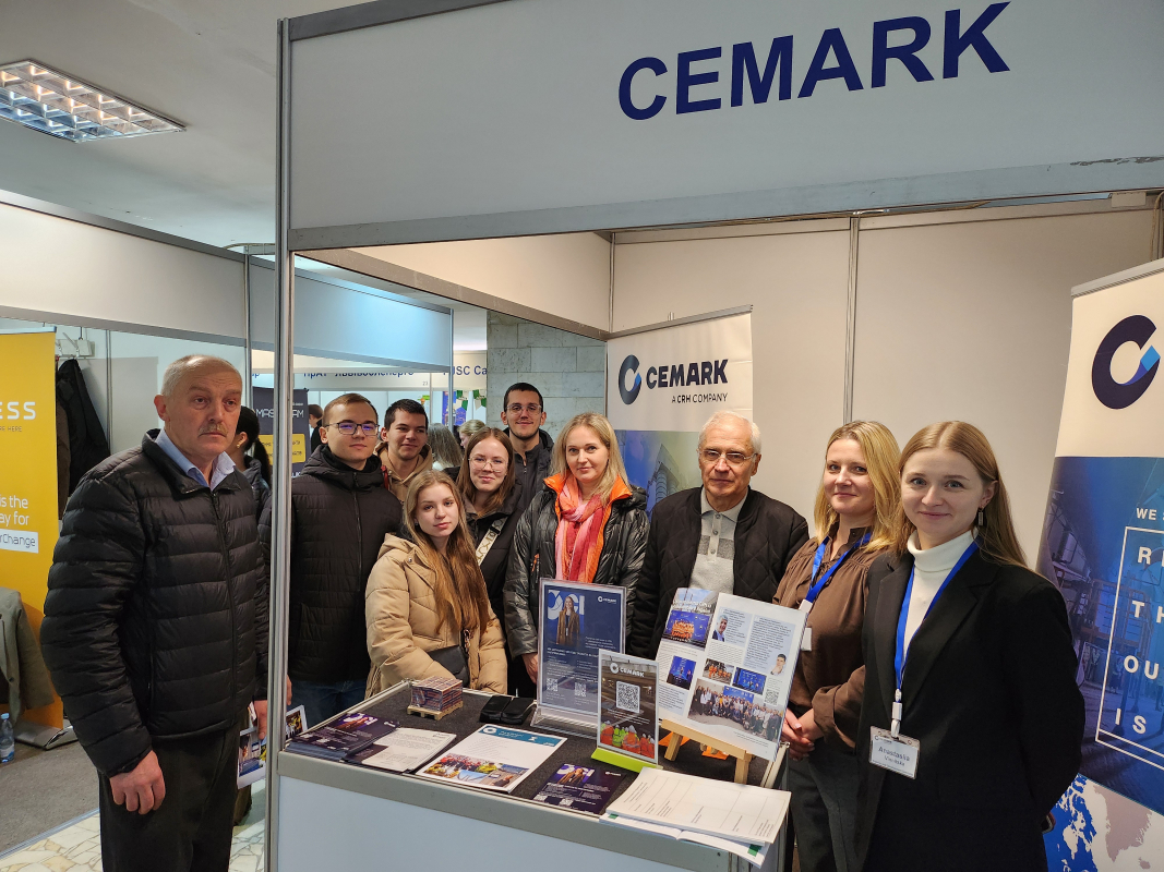 Фото з Ярмарку кар’єри