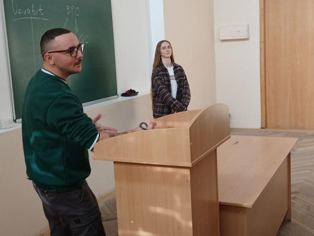 Фото із зустрічі на кафедрі МТ