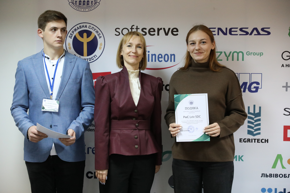 Фото з Ярмарку кар’єри