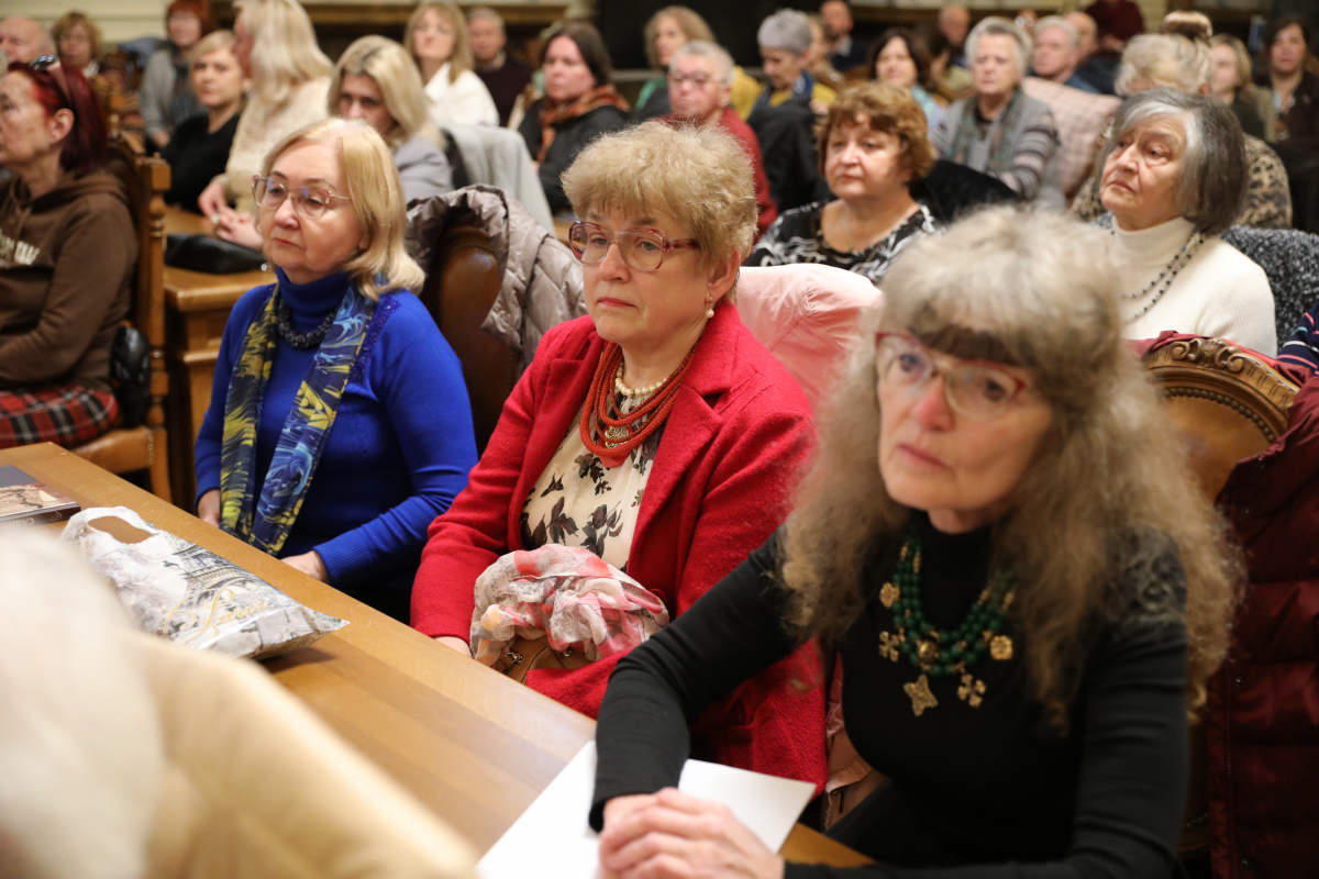 Фото із презентації