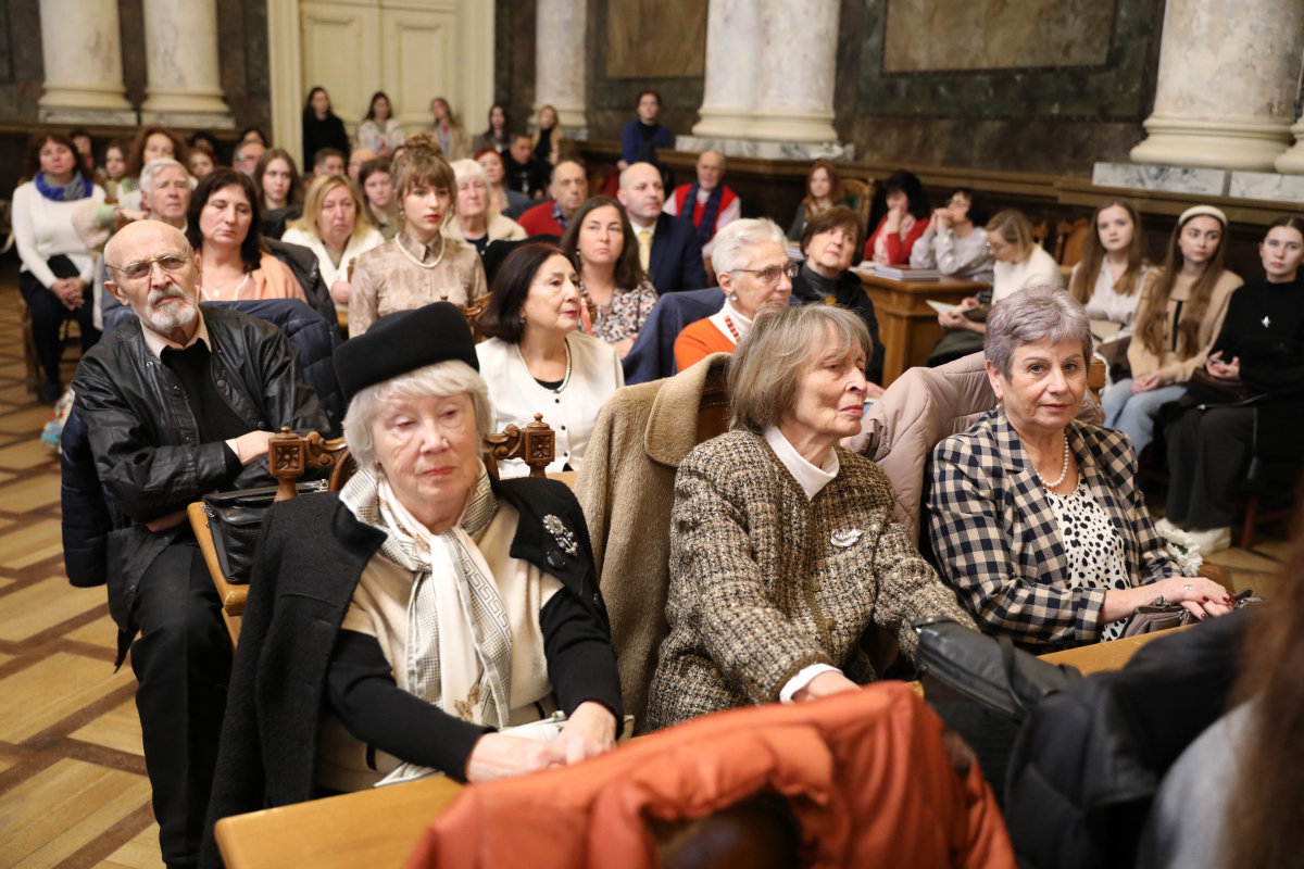 Фото із презентації