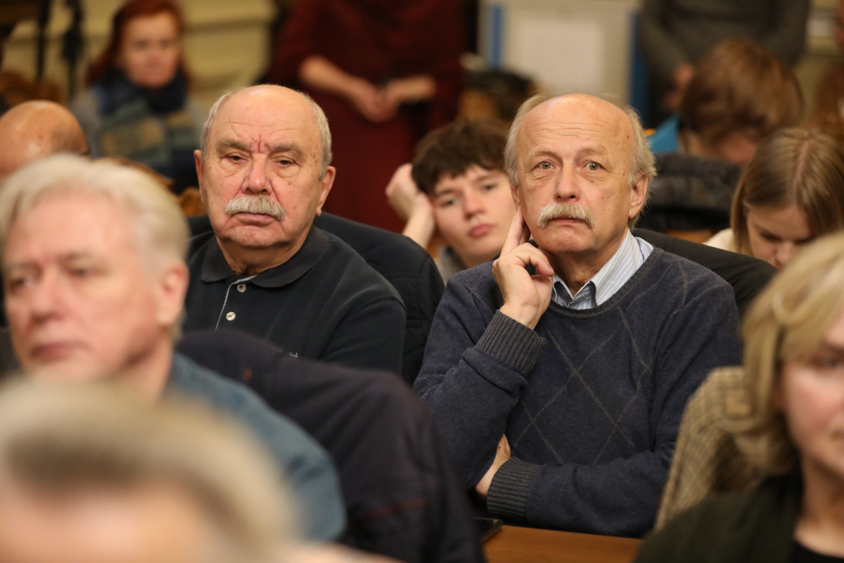 Фото із презентації