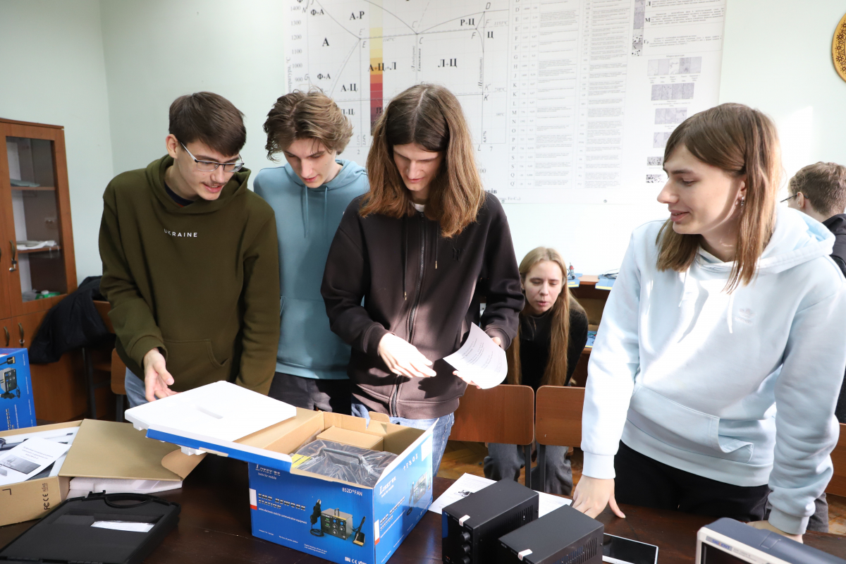 Фото з підписання меморандуму про співпрацю