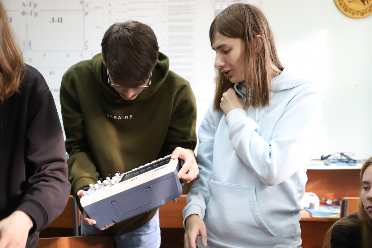 Фото з підписання меморандуму про співпрацю