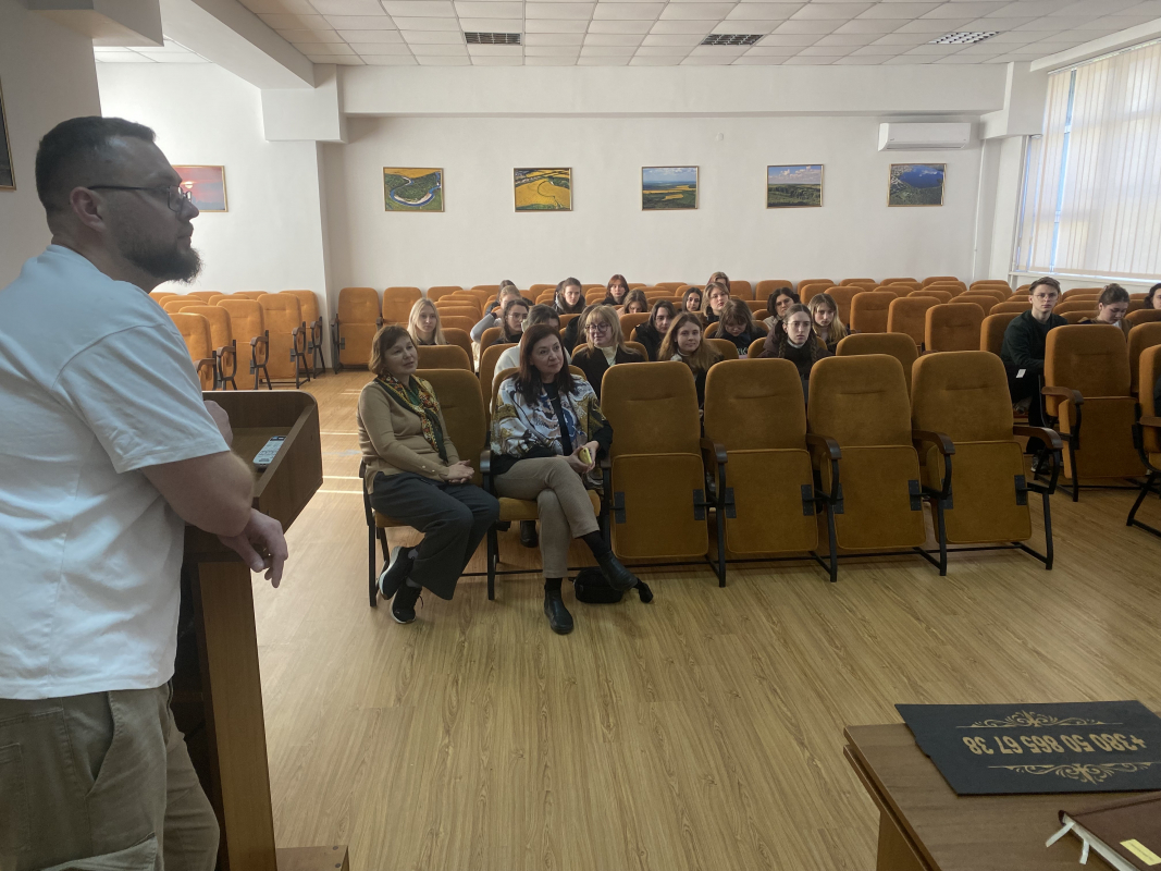 Фото із зустрічі в ІПМТ