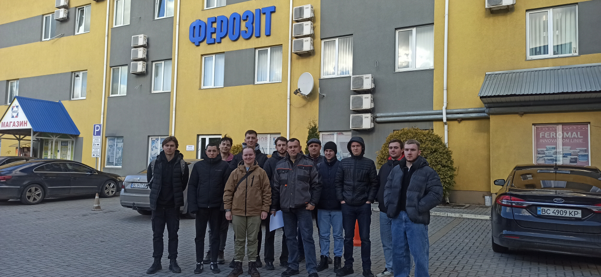 Фото з відвідин підприємства