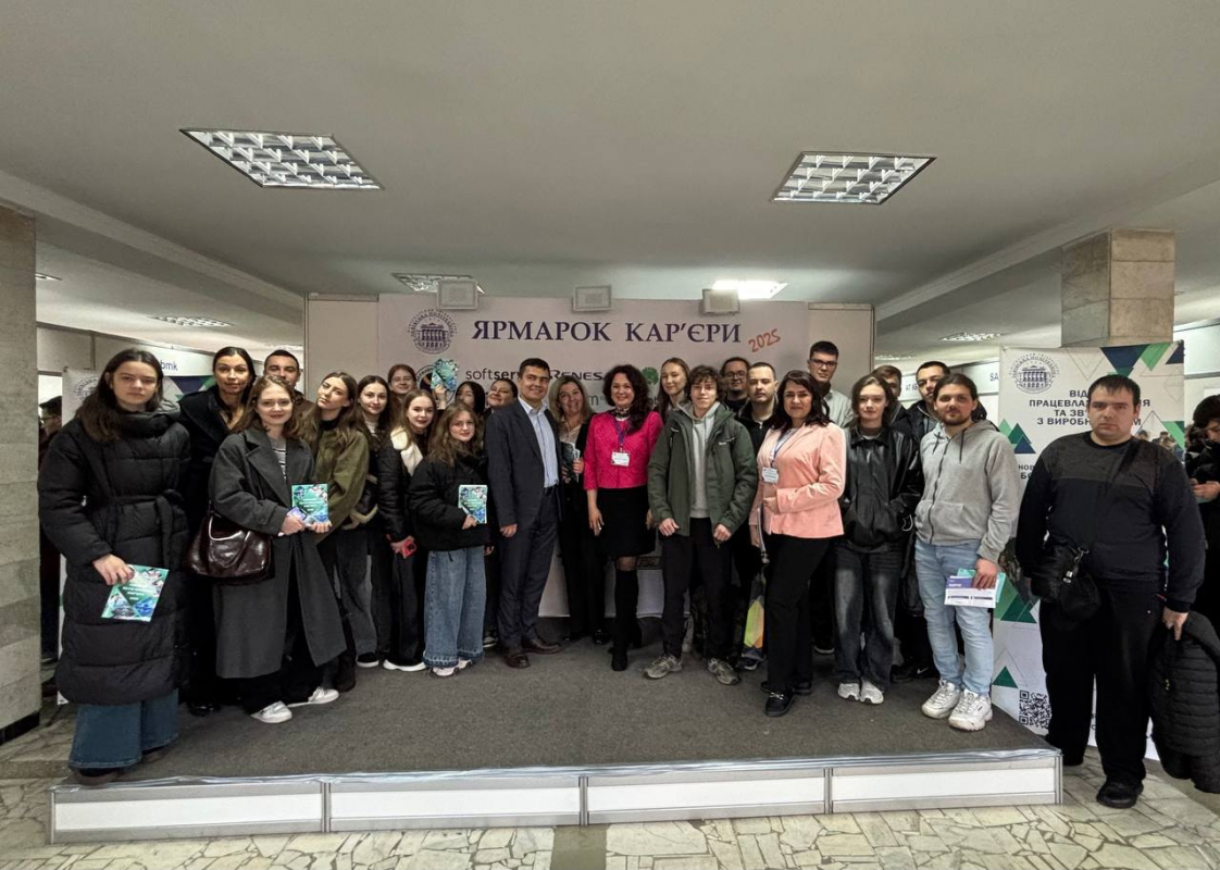 Фото з Ярмарку кар’єри