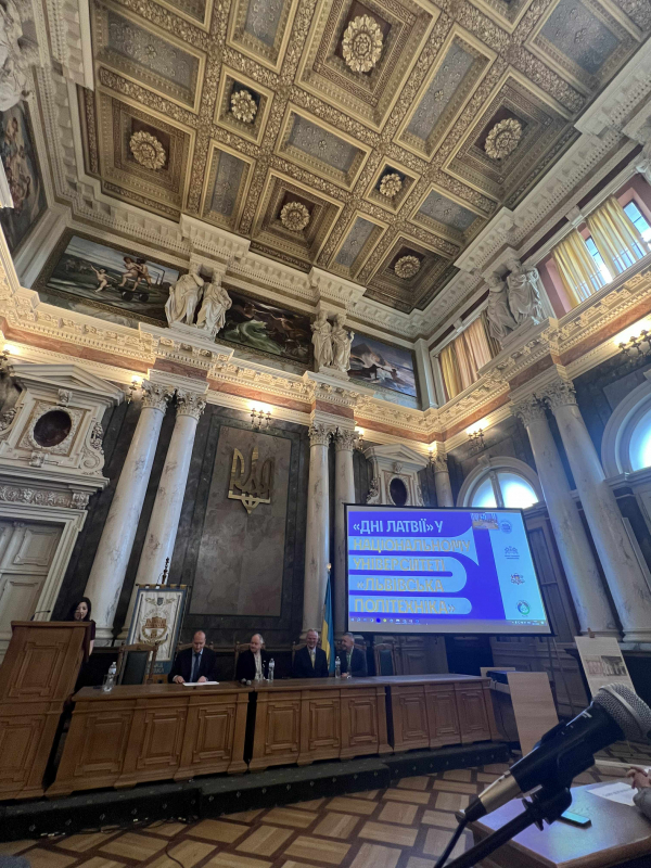 Фото з урочистих заходів