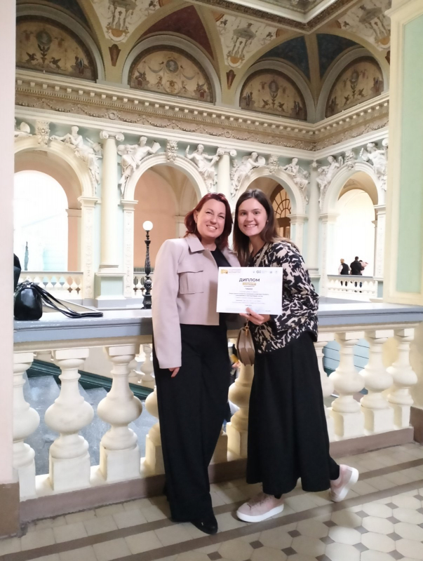 Фото із вручення дипломів