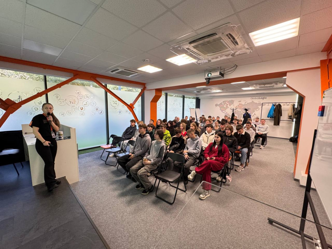 Фото з відвідин компанії