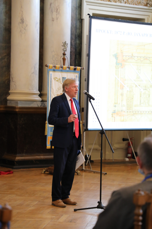 Микола Бевз