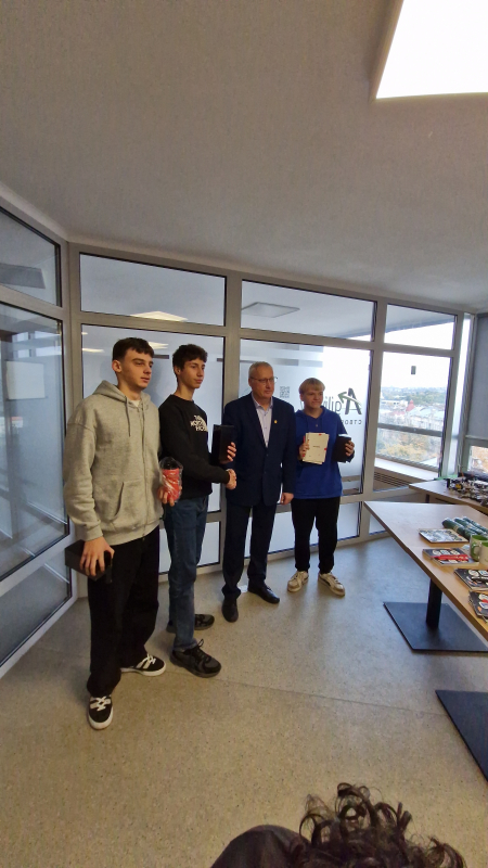 Фото з хакатону