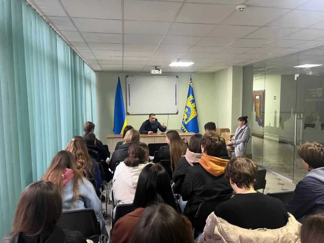 Фото з відвідин установи