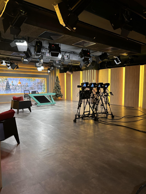 Фото з відвідин студії