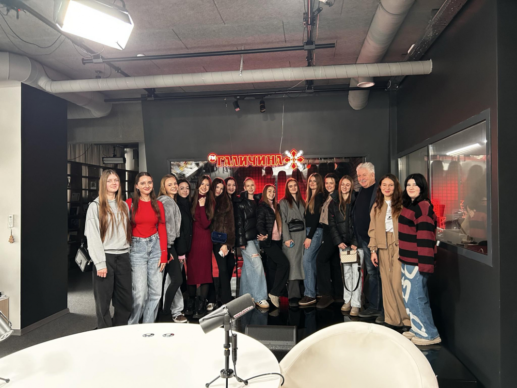 Фото з відвідин студії