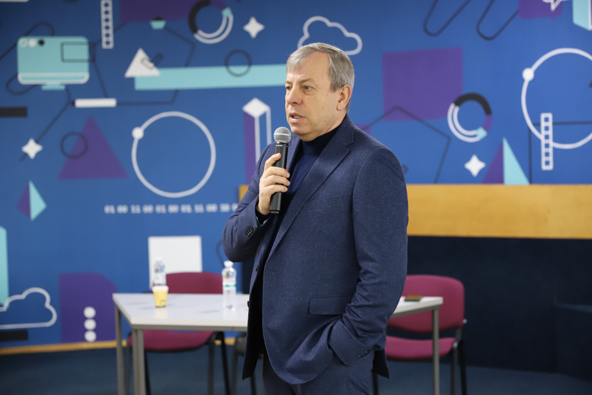 Фото із зустрічі у Львівській політехніці