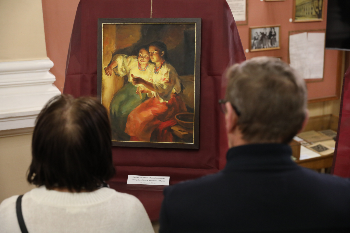 Фото з відкриття виставки