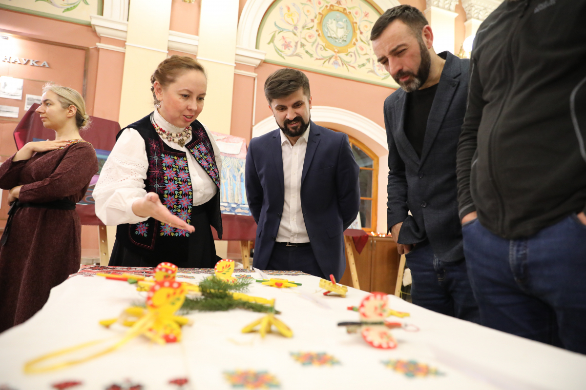 Фото з відкриття виставки