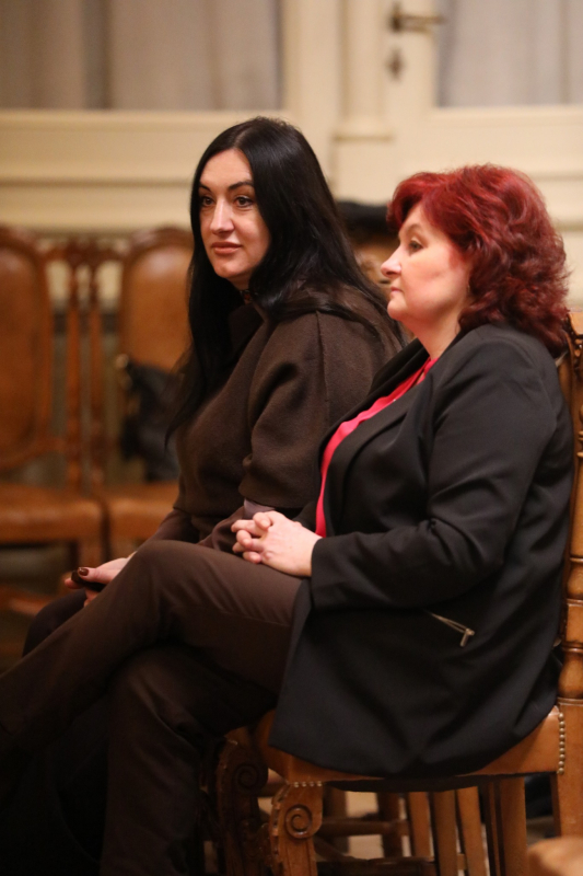 Фото із вручення подарунків