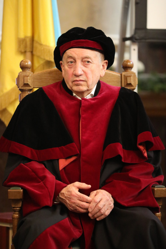 Фото з урочистостей у Львівській політехніці