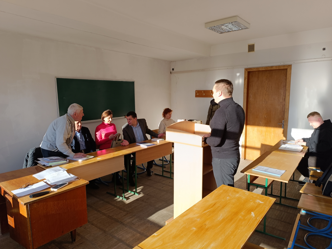 Фото із захисту робіт