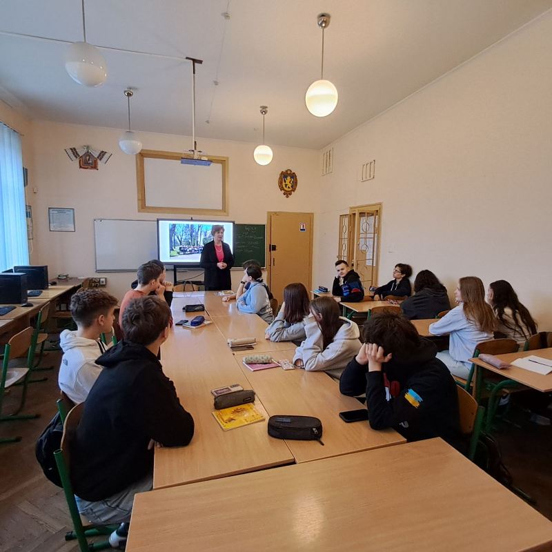 Фото з Днів Політехніки в школі