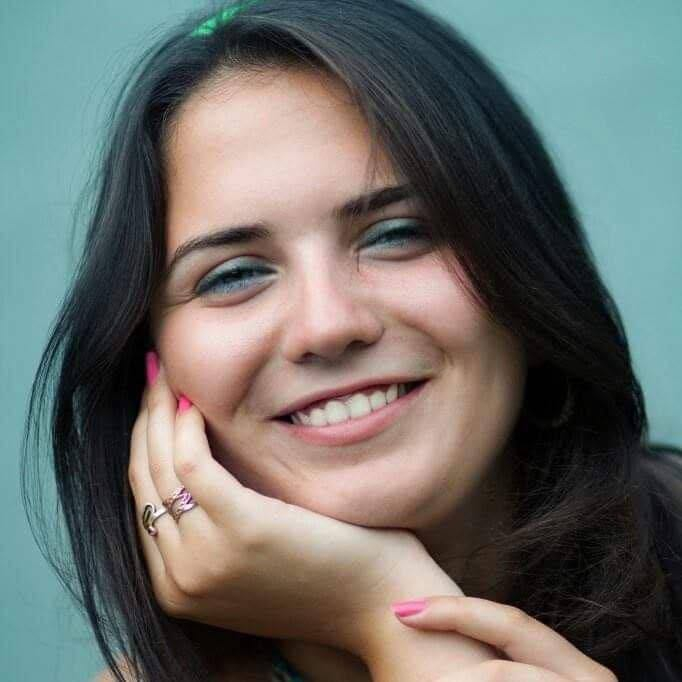 Аліна Хоптар