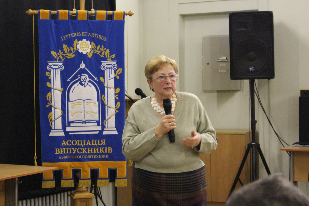 Фото із зустрічі в НТБ