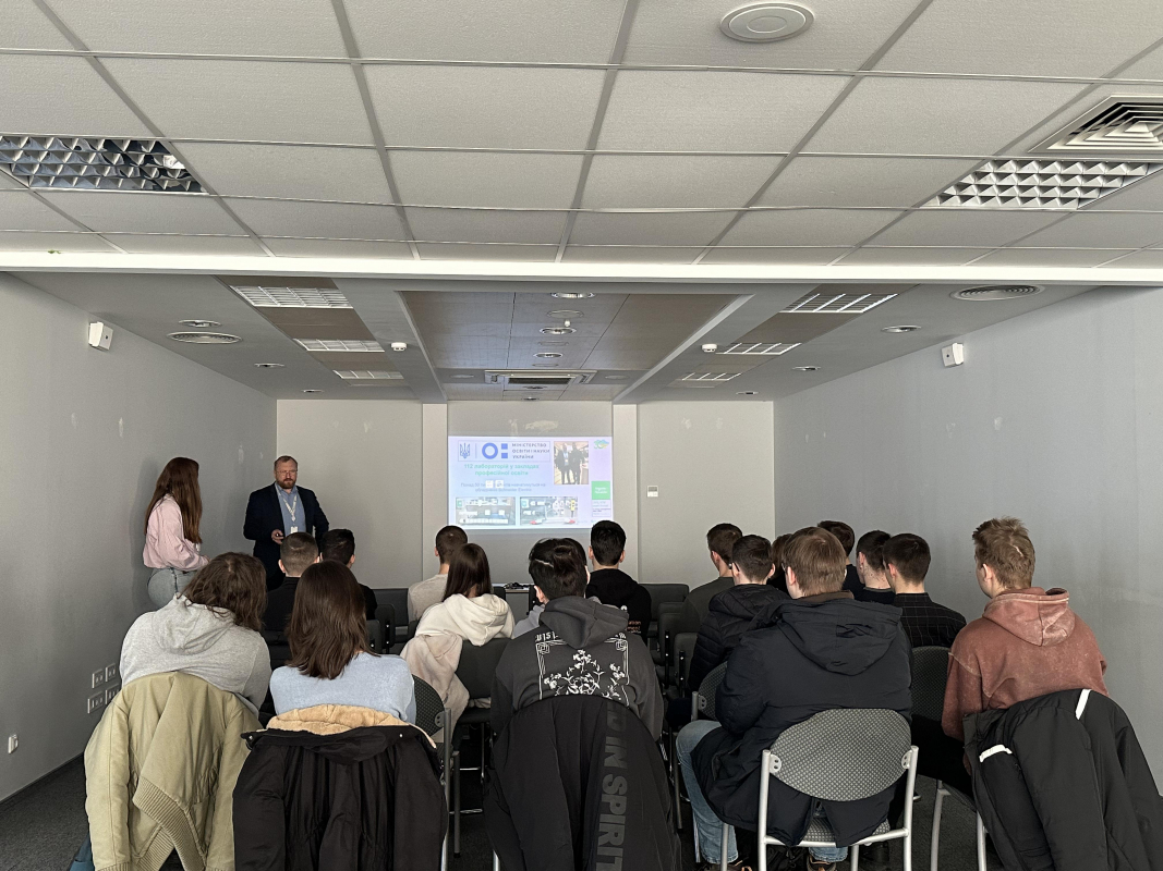 Фото з хакатону