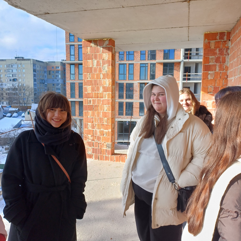 Фото з відвідин будівництва