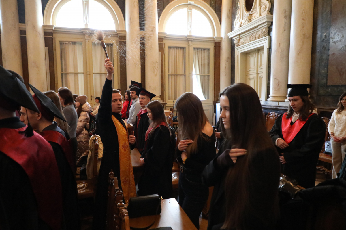 Фото із вручення дипломів