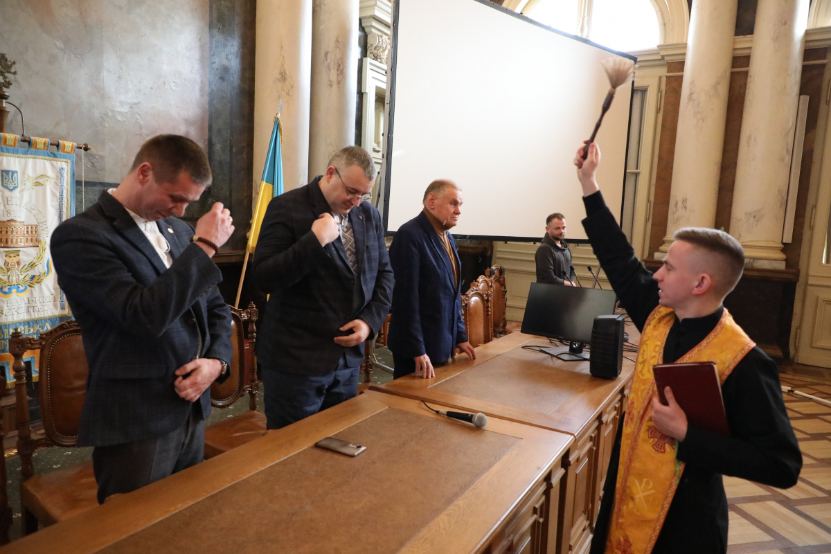 Фото із вручення дипломів