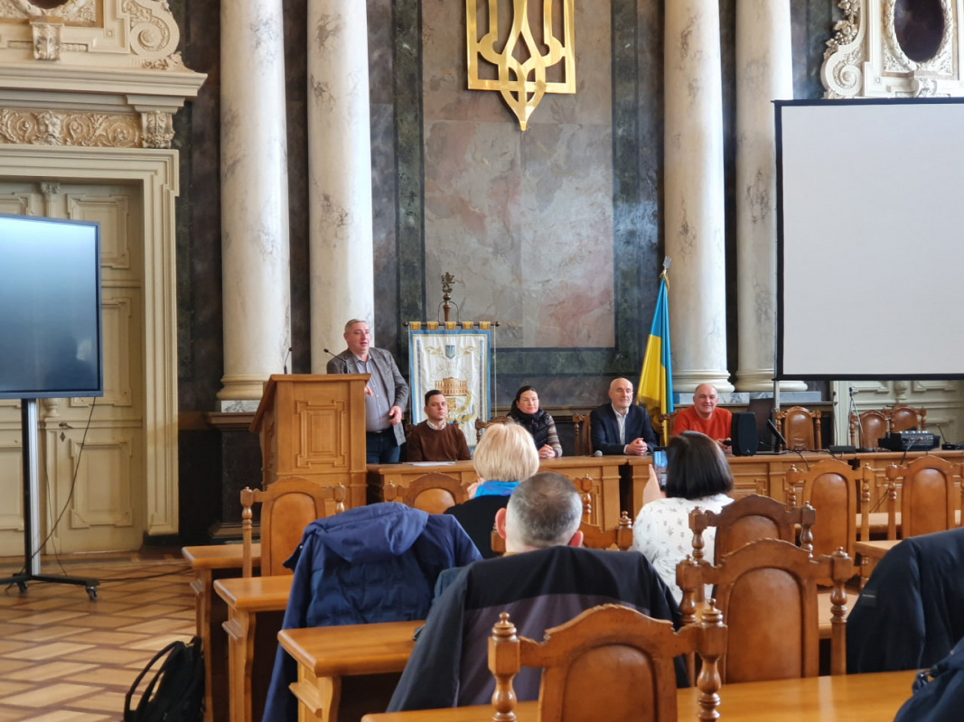 Фото із вручення дипломів