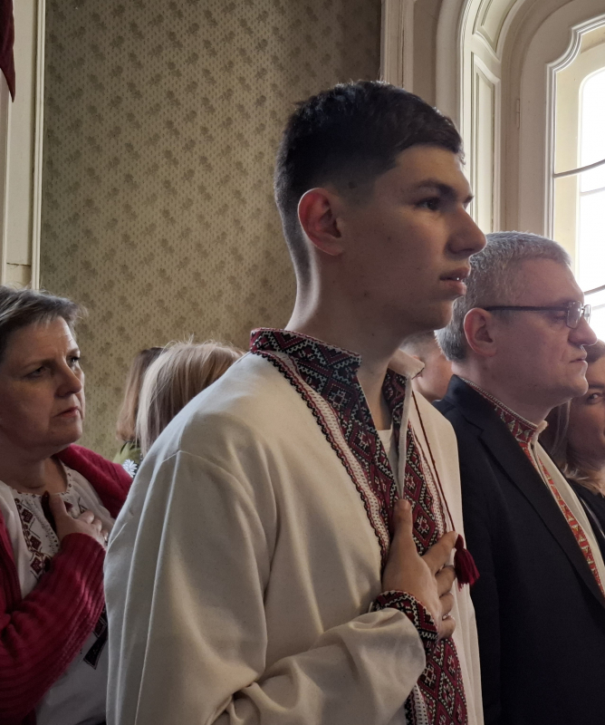 Фото з нагородження переможців конкурсів