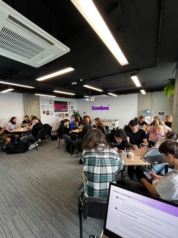 Фото з відвідин компанії