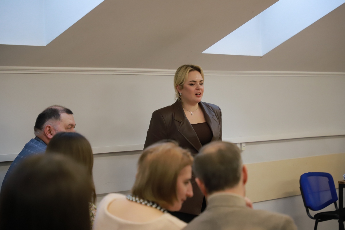 Фото з відкриття школи