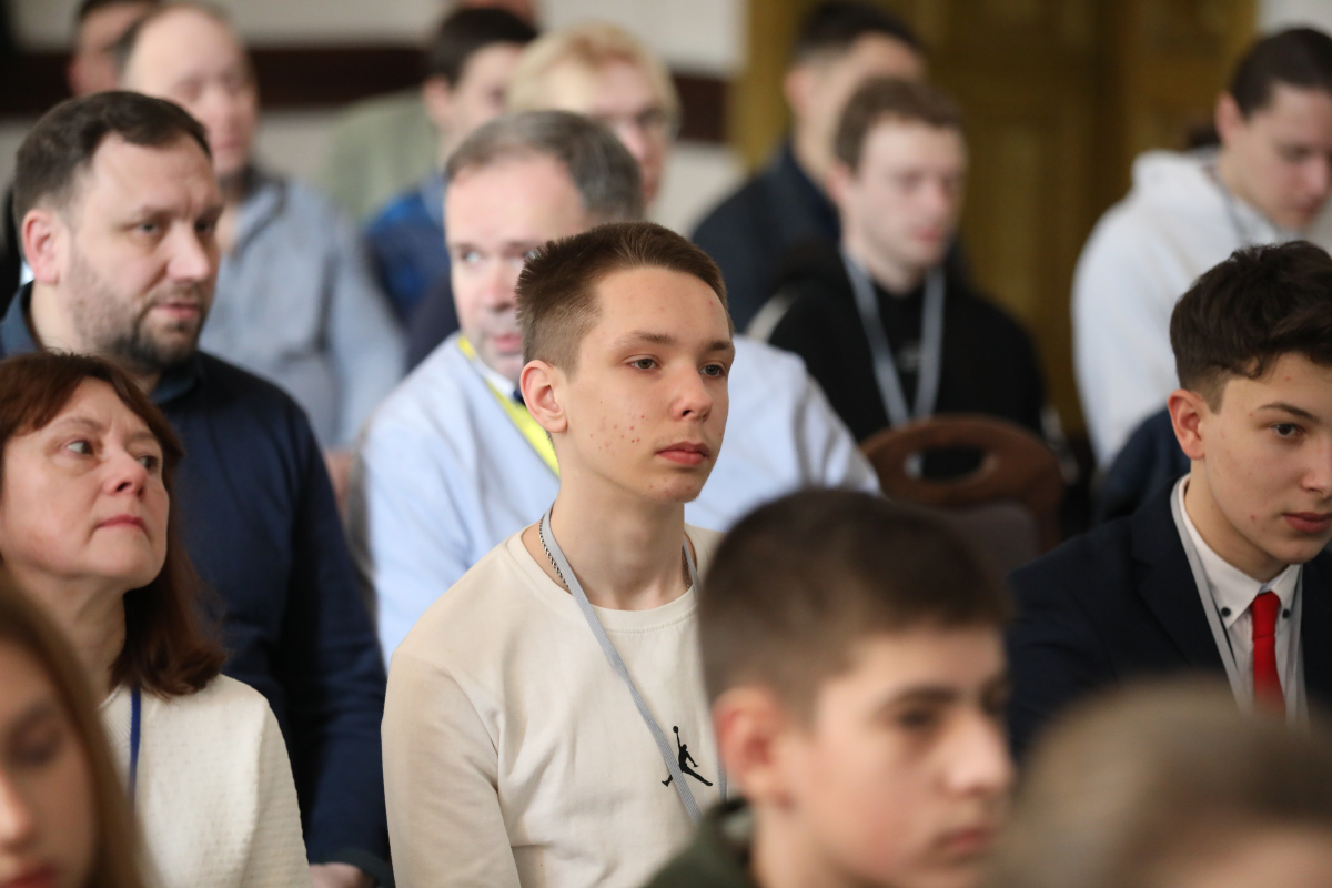 Фото із захисту робіт