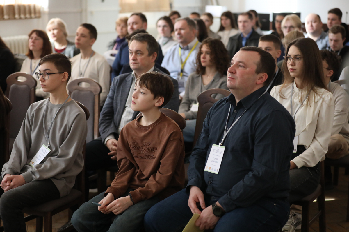 Фото із захисту робіт