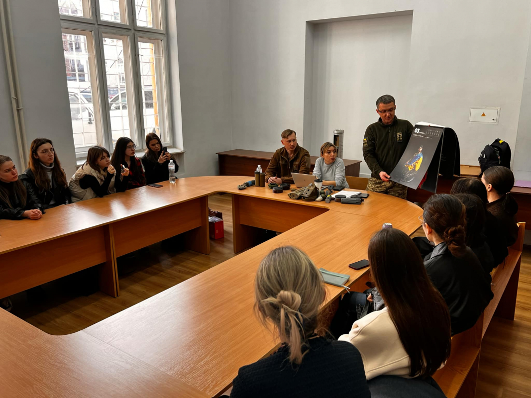 Фото із зустрічі на кафедрі ЖЗМК