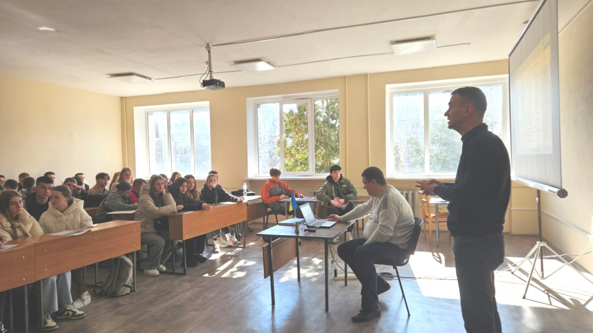 Фото із Дня відкритих дверей