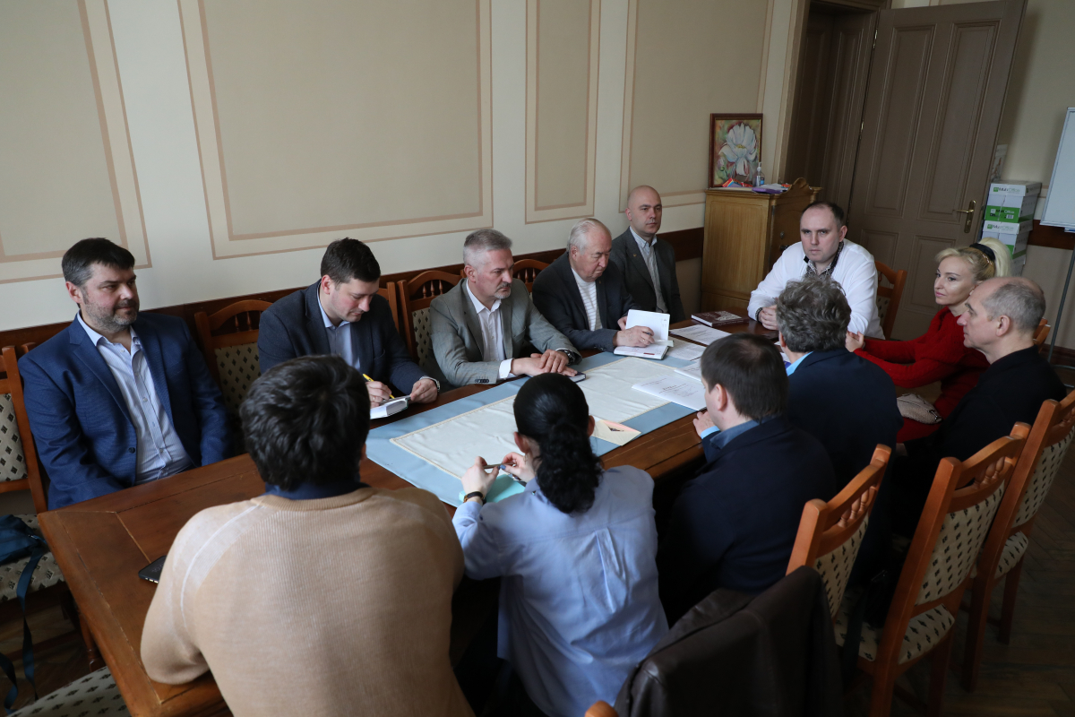 Фото із зустрічі у Львівській політехніці