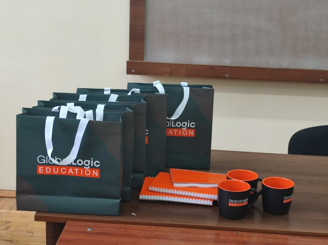 Фото із зустрічі у Львівській політехніці