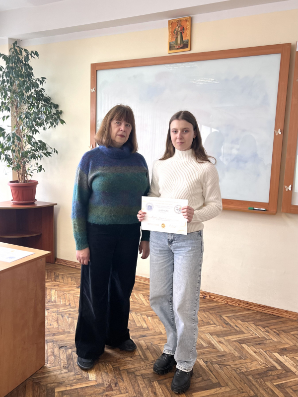 Фото з нагородження переможців олімпіади